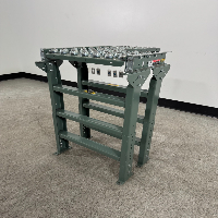 Hytrol Industrial Ball Transfer Table Conveyor image 1